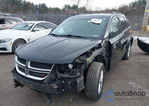 2015 Dodge Journey Sxt z USA, uszkodzony, nr VIN 3C4PDCBGXFT668768